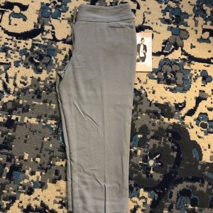 Maurice’s work Capri pants